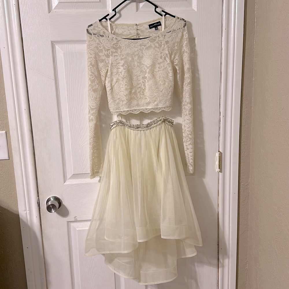 Sequin hearts off white formal dress size 3
